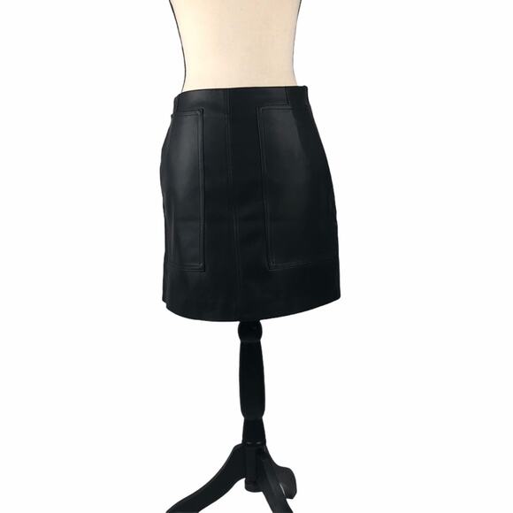 H&M black vegan Leather Skirt from - NWT size 6 - Picture 2 of 7